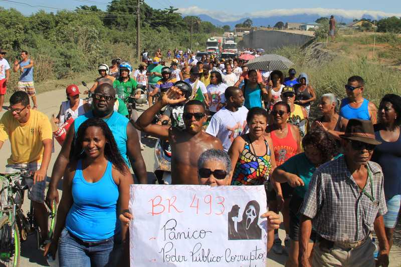 Manifestação no Arco Metropolitano para manutenção de rodovia