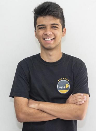 Jovem estudante vai representar o Brasil no maior desafio d Matemática