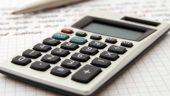 Equipe de Guedes quer criar imposto sobre movimentação financeira